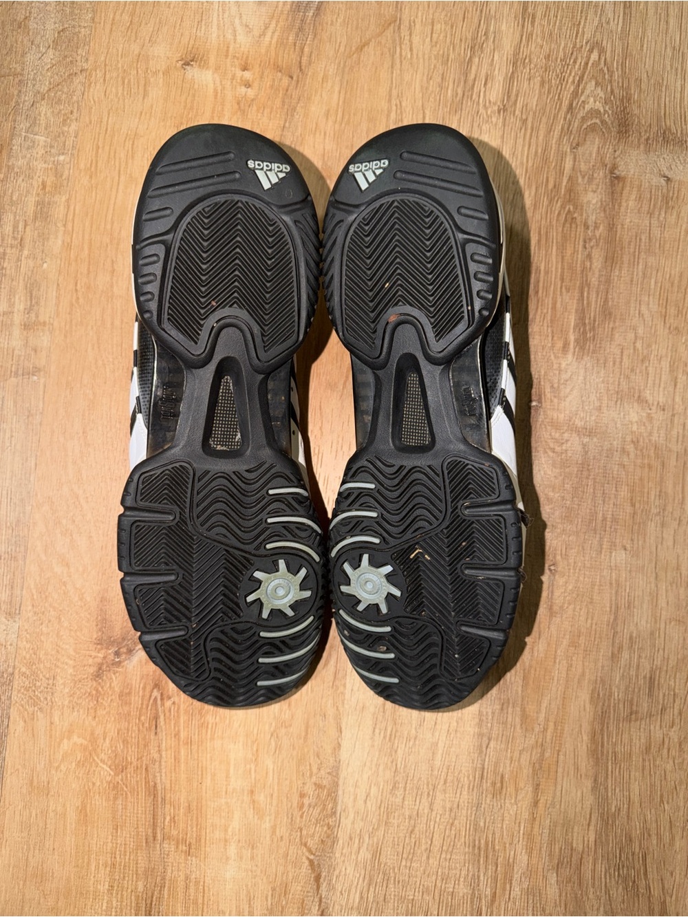 Adidas Barricade tennis shoes 11.5 - Picture 4 of 4